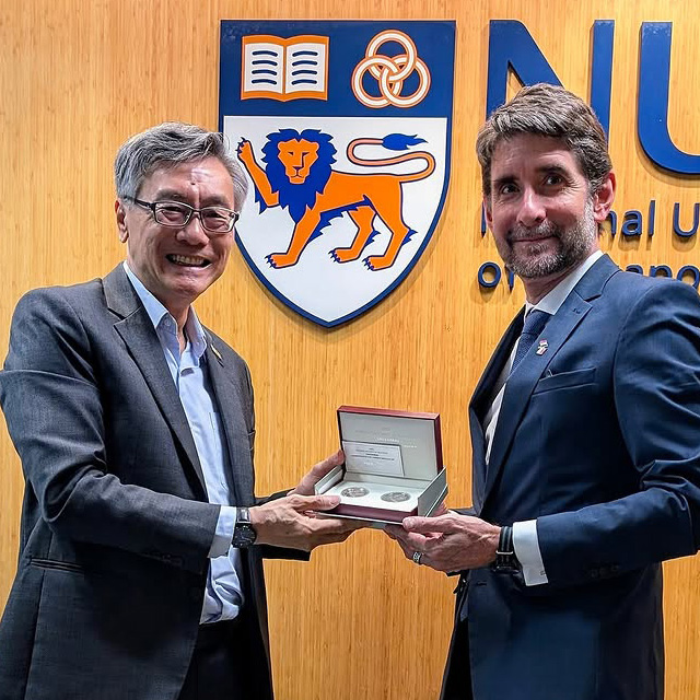 French Ambassador Stephen Marchisio visits NUS